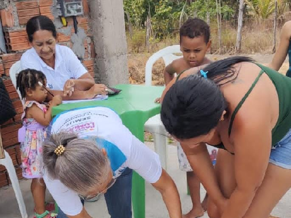 Prefeitura de Paço do Lumiar encerra Campanha de vacinação antirrábica para cães e gatos na Vila São Pedro.
